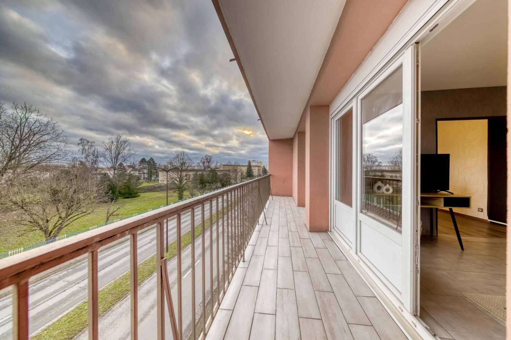 Appartement Les Oiseaux Тионвил Екстериор снимка